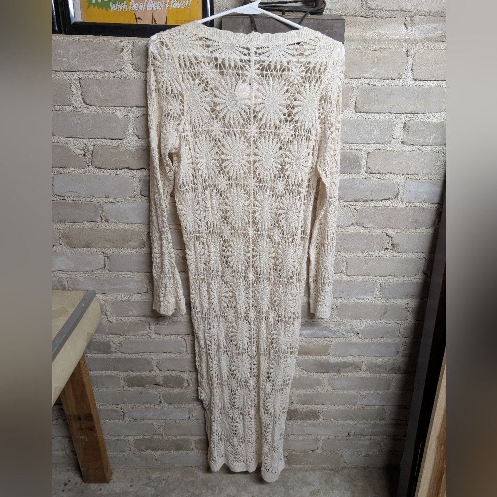 Cream V-Neck Long Sleeve Resort Cardigan - Picture 4 of 4
